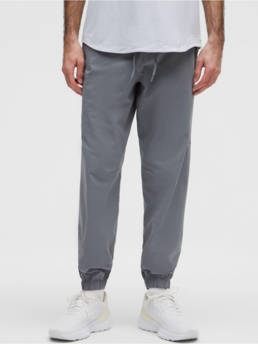 Lululemon Men’s “Zeroed In” Classic Fit Cargo Jogger (M) *FALL PREVIEW*